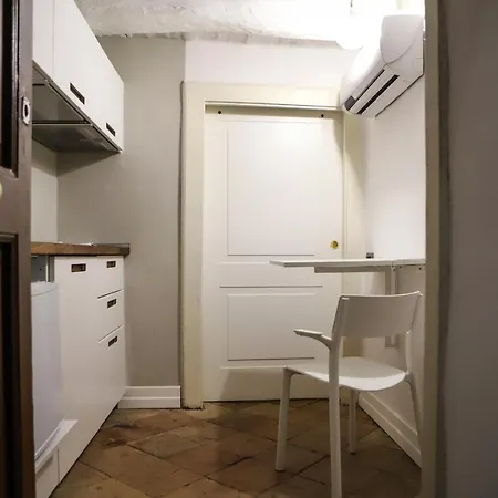 Pizzofalcone Studio By Wonderful Italy