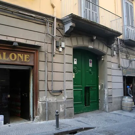 Pizzofalcone Studio By Wonderful Italy * Naples